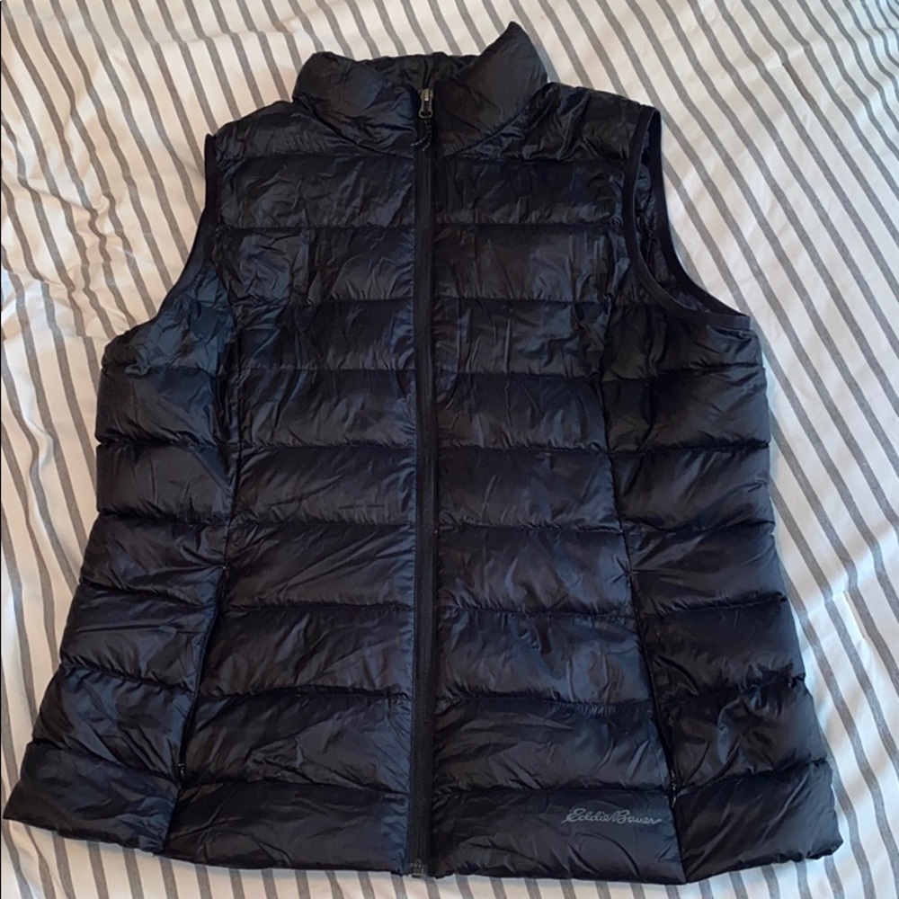 Black Eddie Bauer Puffy Vest